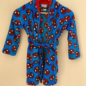 COPY - Boys 5T fleece Spider-Man robe